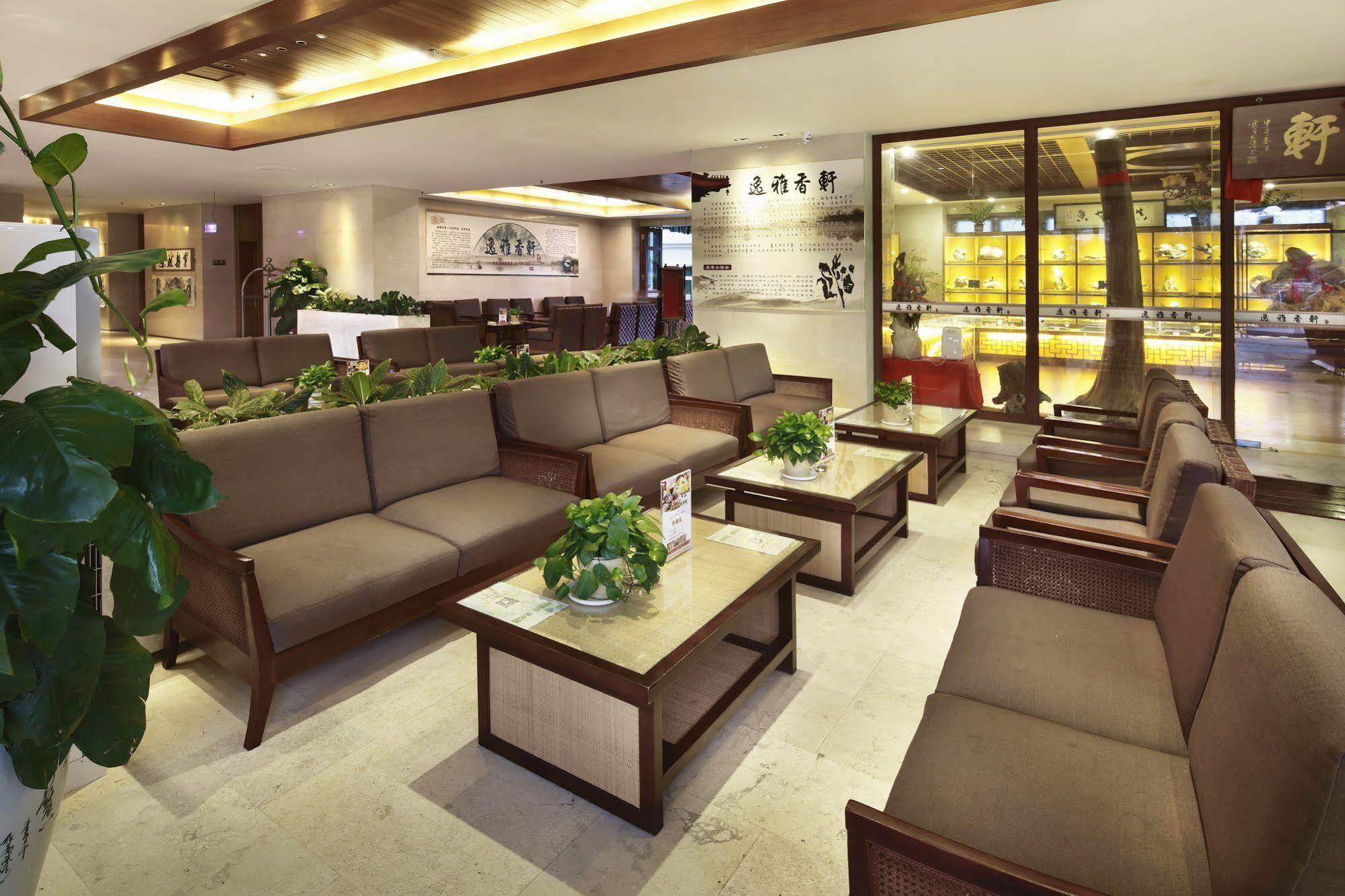 Gentle Grown Sanya Seashore Hotel Exterior foto