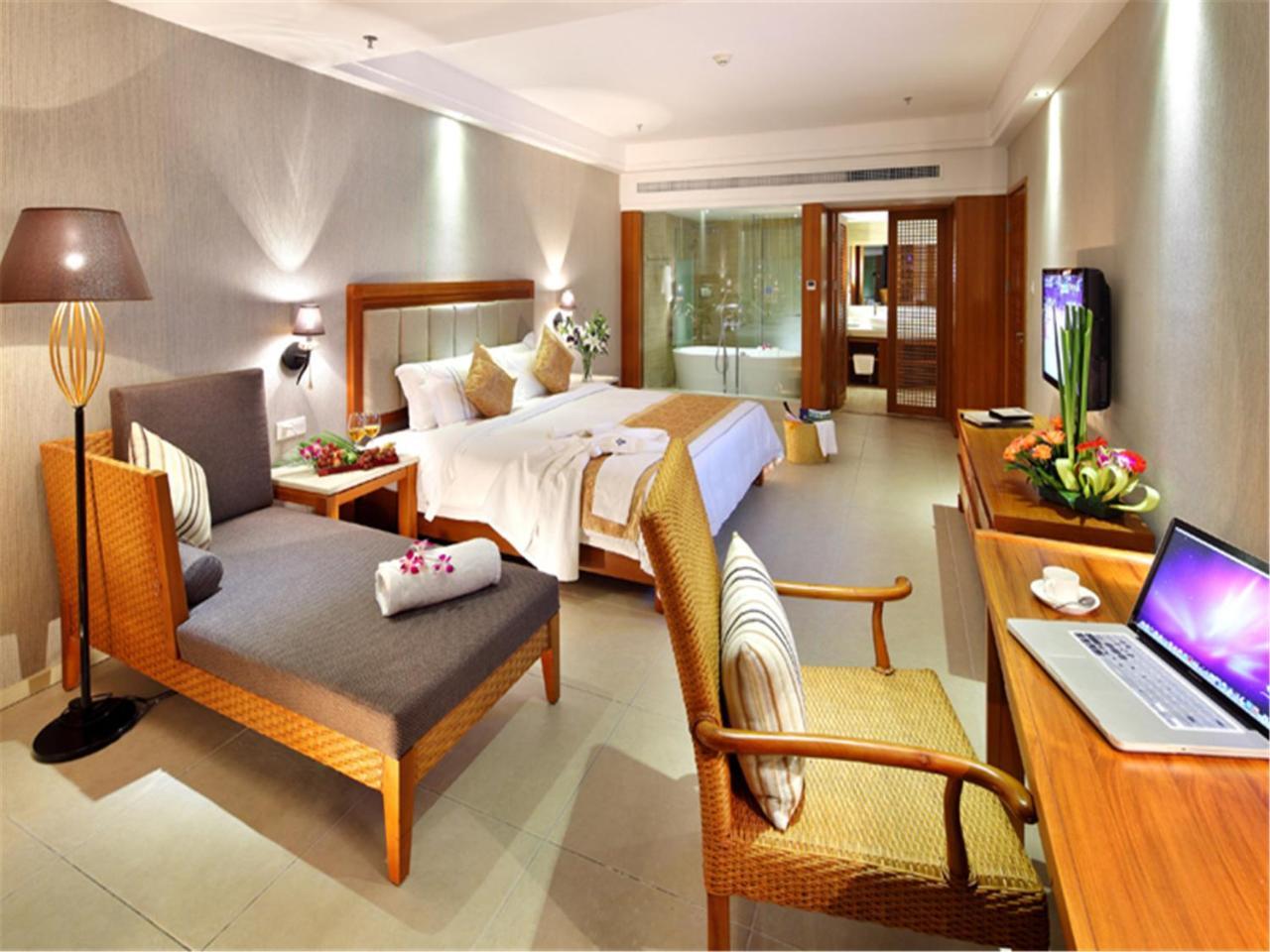 Gentle Grown Sanya Seashore Hotel Exterior foto